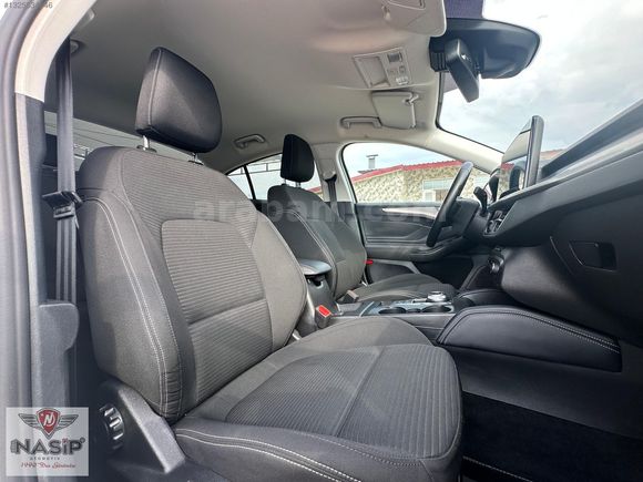 *NASİP'TEN 2024 FORD FOCUS 1.5 TÍTANÍUM X ~ KIŞ PAKET ~ HATASIZ