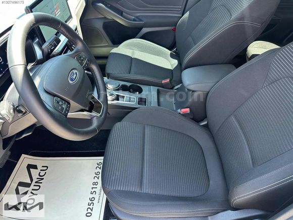 KOYUNCU OTOMOTIV FORD FOCUS 1.5 EcoBlue TİTANIUM X HATASIZ