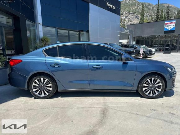 KOYUNCU OTOMOTIV FORD FOCUS 1.5 EcoBlue TİTANIUM X HATASIZ