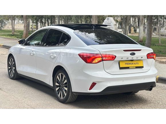 HATASIZ FORD FOCUS TİTANİUM X CAM TAVAN