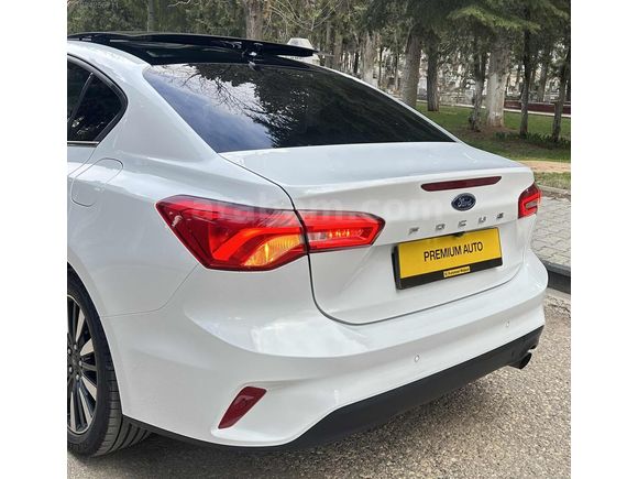 HATASIZ FORD FOCUS TİTANİUM X CAM TAVAN