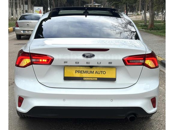 HATASIZ FORD FOCUS TİTANİUM X CAM TAVAN