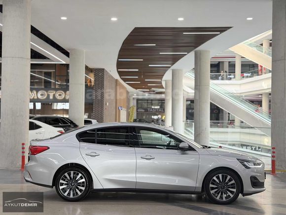 2025 FOCUS 1.5 ecoblue TİTANİUM X HATASIZ K.KARTINA 12 TAKSİT