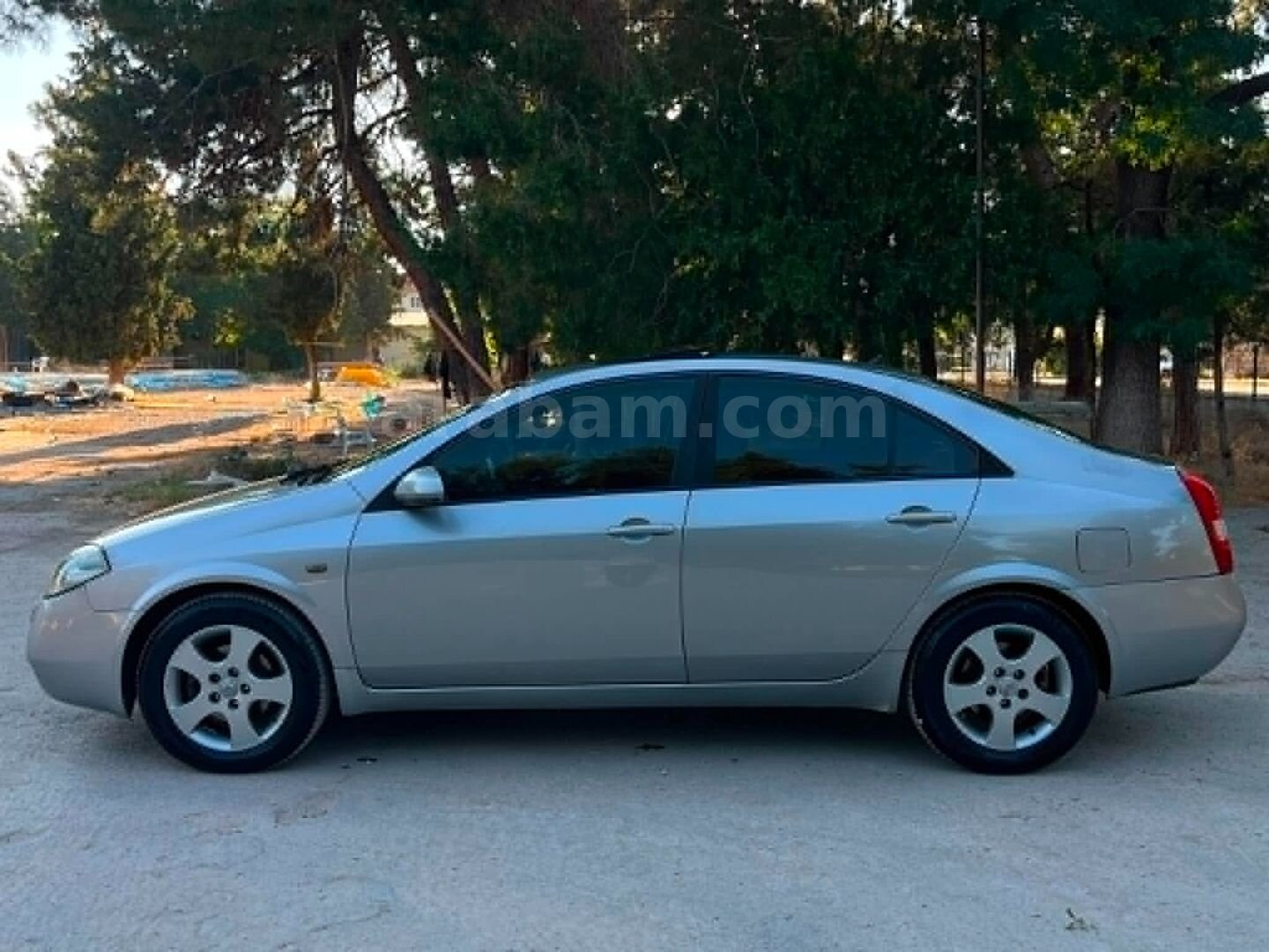Galeriden Nissan Primera 1.6 Tekna Plus 2003 Model Afyonkarahisar 283.000 km Gri (Gümüş) 3