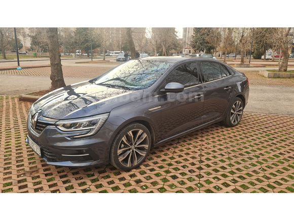 Sahibinden Renault Megane 1.3 TCe Icon 2023 Model 