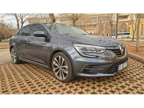Sahibinden Renault Megane 1.3 TCe Icon 2023 Model 