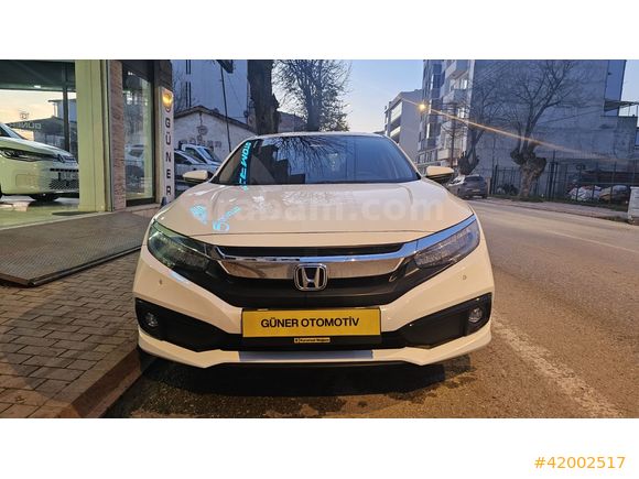 GÜNER OTOMOTİV'DEN 2020 HONDA CIVIC MAKYAJLI