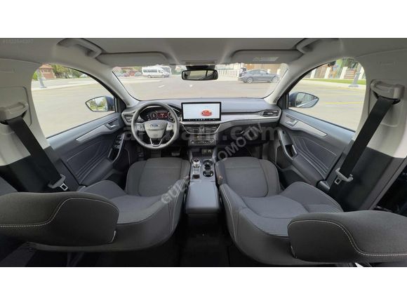 BOYASIZ-FOCUS_SEDAN/TITANIUM X L.RENK İLK ELDEN/%20FT/9.000KM