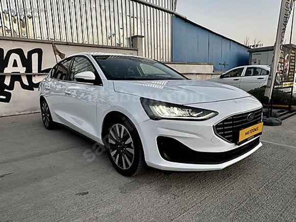2025 FORD FOCUS 1.5 ECOBLUE TİTANİUM X 115 HP HATASIZ