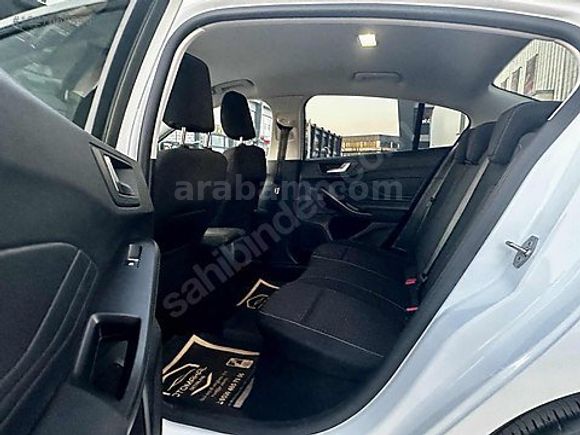 2025 FORD FOCUS 1.5 ECOBLUE TİTANİUM X 115 HP HATASIZ