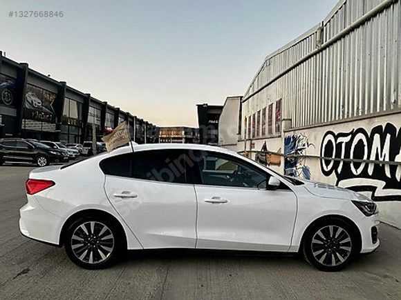 2025 FORD FOCUS 1.5 ECOBLUE TİTANİUM X 115 HP HATASIZ