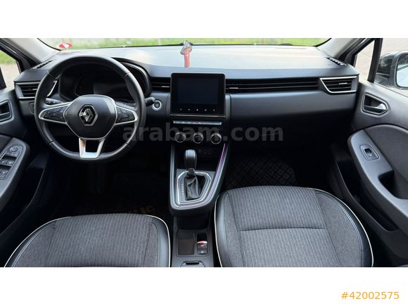 GÜNER OTOMOTİV'DEN 2023 RENAULT CLİO İCON BOYASIZ