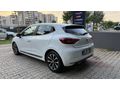 GÜNER OTOMOTİV'DEN 2023 RENAULT CLİO İCON BOYASIZ