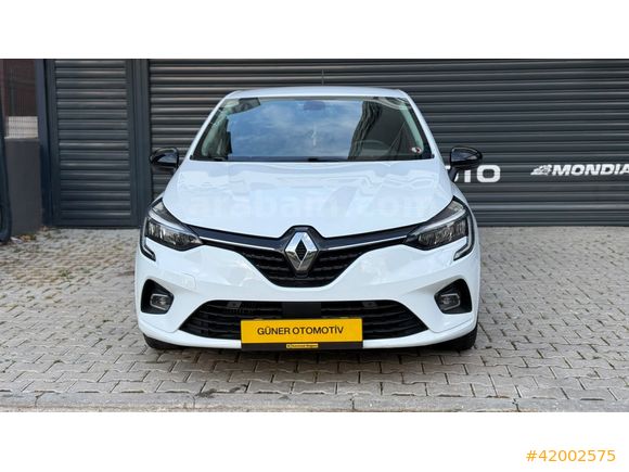 GÜNER OTOMOTİV'DEN 2023 RENAULT CLİO İCON BOYASIZ