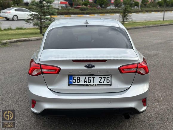 2025 FORD FOCUS 1.5 ECOBLUE TİTANİUM X - BOYASIZ - 12.000 KM -