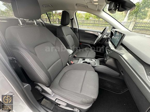 2025 FORD FOCUS 1.5 ECOBLUE TİTANİUM X - BOYASIZ - 12.000 KM -