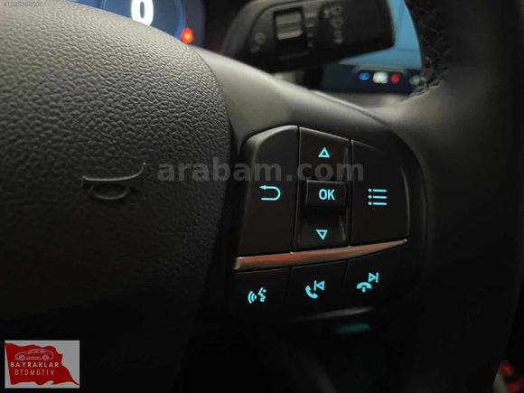 BAYRAKLAR'DAN 2025 FORD FOCUS 1.5 ECOBLUE TİTANİUM X BOYASIZ