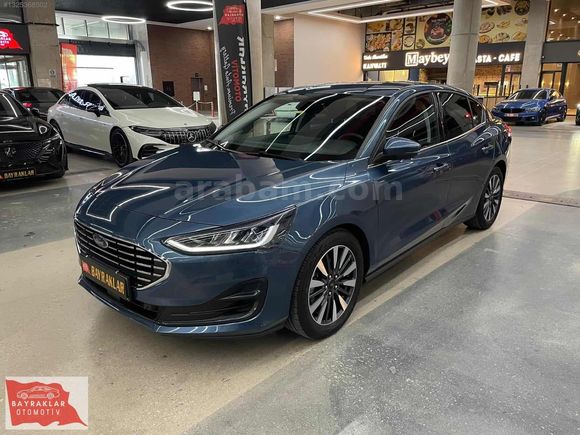 BAYRAKLAR'DAN 2025 FORD FOCUS 1.5 ECOBLUE TİTANİUM X BOYASIZ