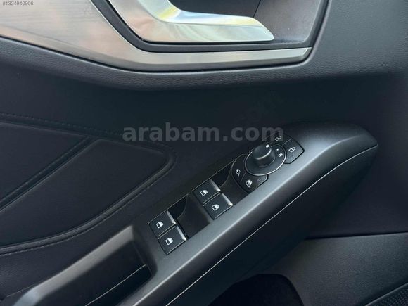 BOYASIZ,DEĞİŞENSİZ,2025 FORD FOCUS
