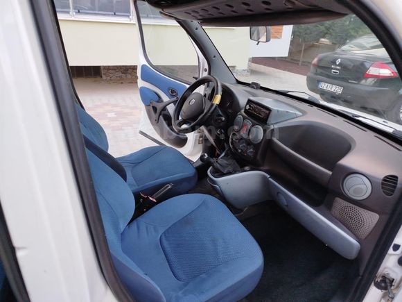 Sahibinden Fiat Doblo Combi 1.9 D Active 2004 Model
