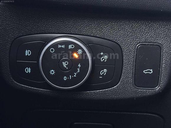 ÇAPRAK AUTO-FORD FOCUS 1.5 ECOBLUE TREND X HATASIZ