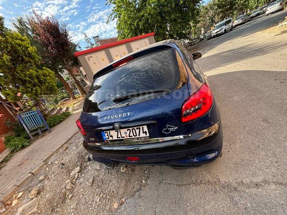 Sahibinden Peugeot 206 1.4 XT 2000 Model 
