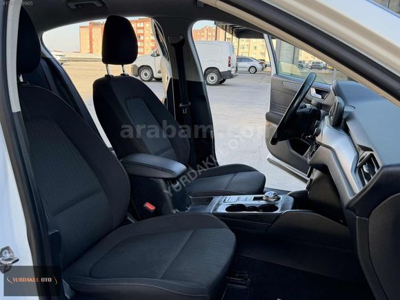 2020 FORD FOCUS DEĞİŞENSİZ SERVİS BAKIMLI