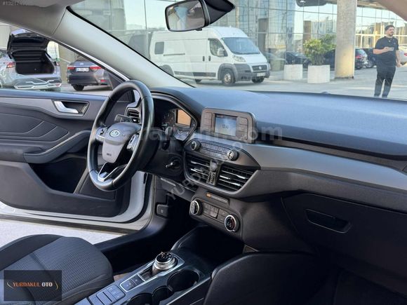2020 FORD FOCUS DEĞİŞENSİZ SERVİS BAKIMLI