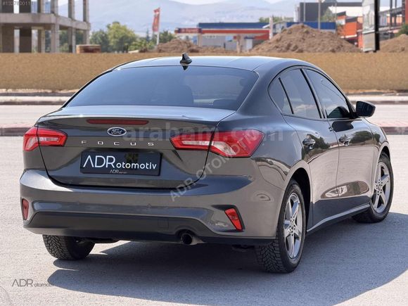 2019 MODEL FORD FOCUS 1.5 EcoBlue Trend X