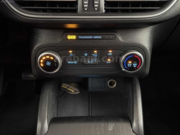 SIFIR1 AUTO'dan 2020 HATASIZ FORD FOCUS 1.5 ECOBLUE TREND X