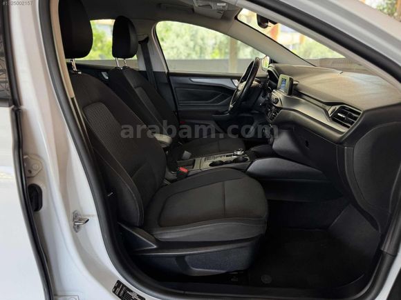 SIFIR1 AUTO'dan 2020 HATASIZ FORD FOCUS 1.5 ECOBLUE TREND X