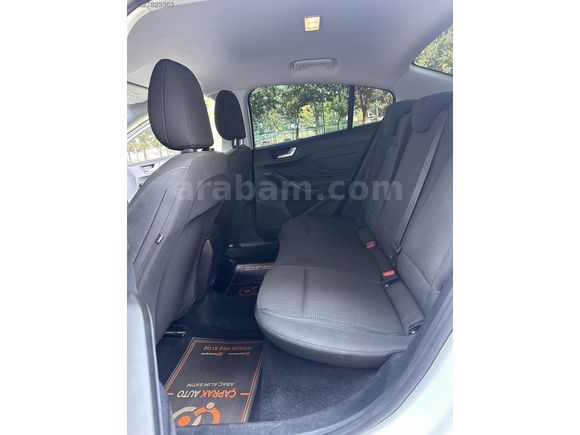 ÇAPRAK AUTO-FORD FOCUS 1.5 ECOBLUE TREND X HATASIZ 80.km