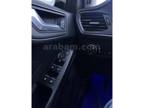 ÇAPRAK AUTO-FORD FOCUS 1.5 ECOBLUE TREND X HATASIZ 80.km
