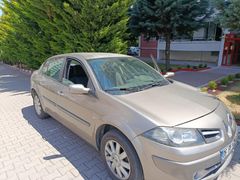 2.Sahibinden Renault Megane 1.5 dCi Exception 2009 Model  255.000 km Bej