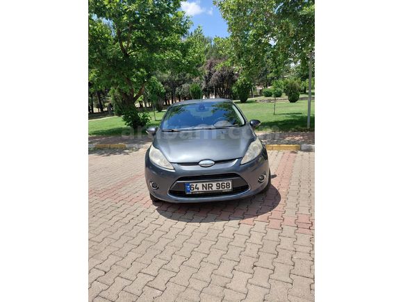 Sahibinden Ford Fiesta 1.4 Titanium 2009 Model