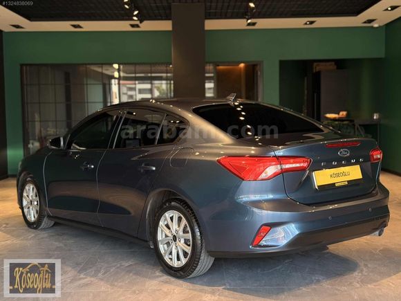 KÖSEOĞLU'DAN FORD FOCUS HATASIZ BOYASIZ OTOMATİK