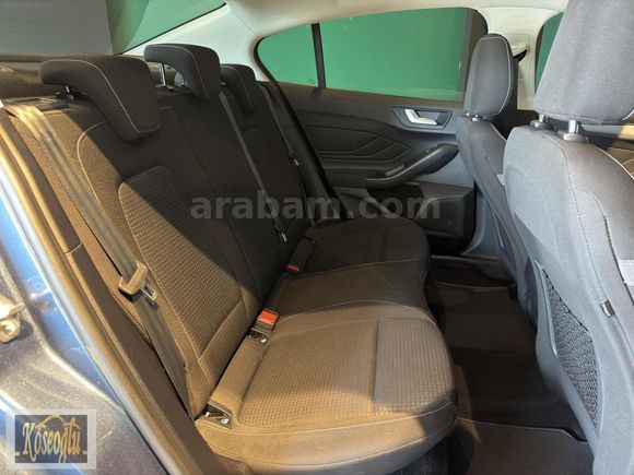 KÖSEOĞLU'DAN FORD FOCUS HATASIZ BOYASIZ OTOMATİK
