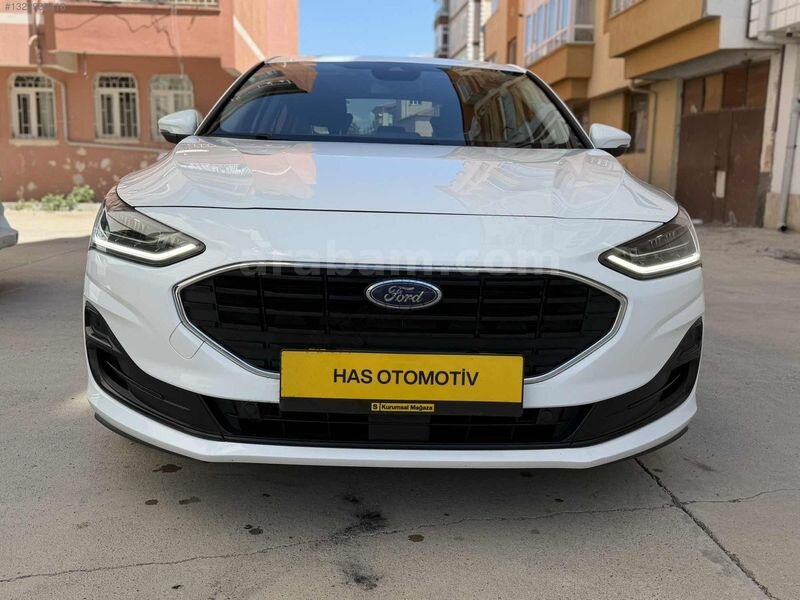 Galeriden Ford Focus 1.5 EcoBlue Trend X 2022 Model Yozgat 83.500 km Beyaz