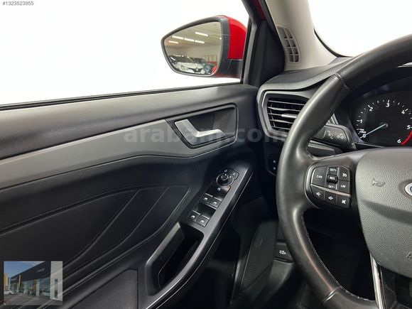 HEDEF RENAULT'DAN 0,99 KREDİ 2024 FOCUS TREND X ECOBLUE %20