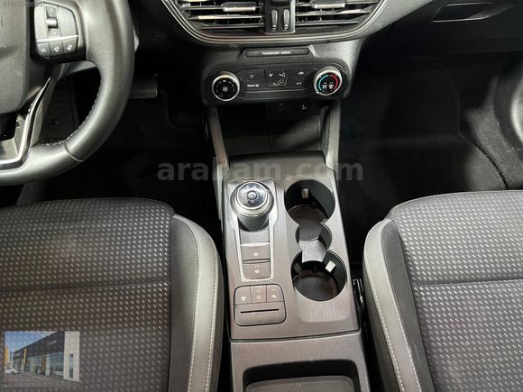 HEDEF RENAULT'DAN 0,99 KREDİ 2024 FOCUS TREND X ECOBLUE %20