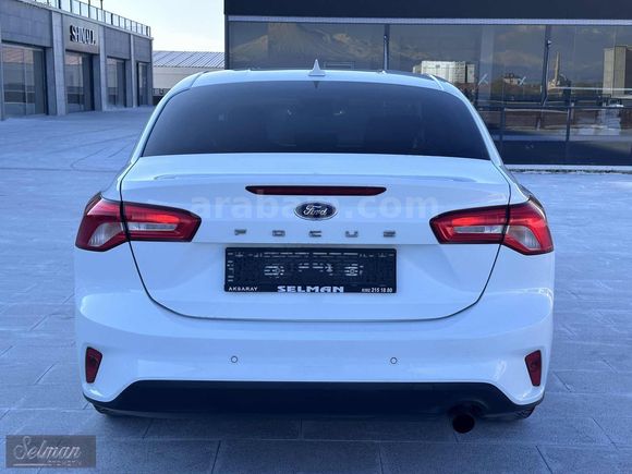 1 LOKAL DEĞİŞENSİZ İLK EL 23 MODEL 1.5 EcoBlue YENİ TrendX FOCUS