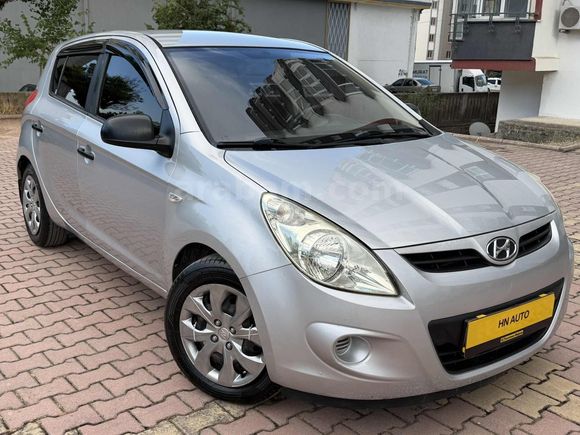 HYUNDAİ İ20 2012 MODEL-TEMİZ BAKIMLI