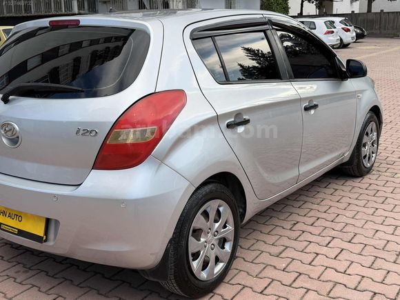 HYUNDAİ İ20 2012 MODEL-TEMİZ BAKIMLI