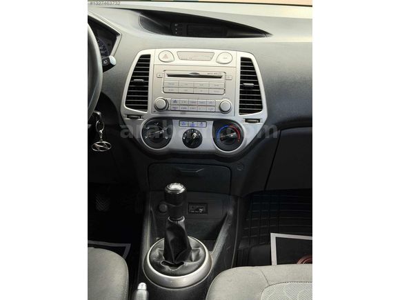 HYUNDAİ İ20 2012 MODEL-TEMİZ BAKIMLI