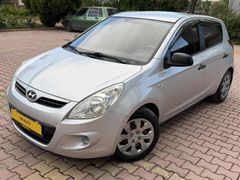 HYUNDAİ İ20 2012 MODEL-TEMİZ BAKIMLI