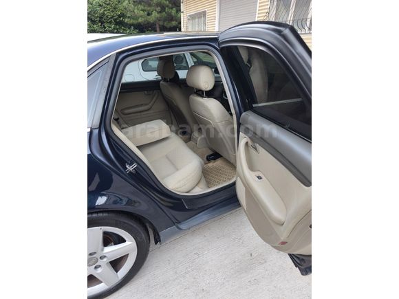 Sahibinden Audi A4 Sedan 1.6 2004 Model İstanbul