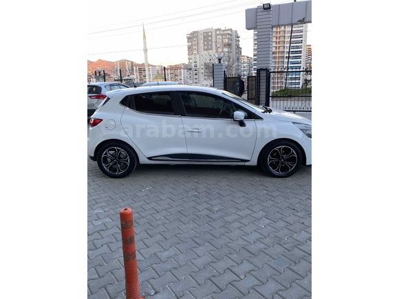 Sahibinden Renault Clio 1.2 Joy 2015 Model  217.500 km Beyaz
