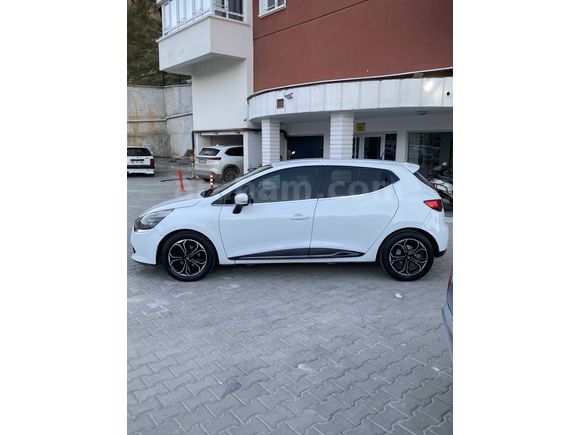 Sahibinden Renault Clio 1.2 Joy 2015 Model  217.500 km Beyaz
