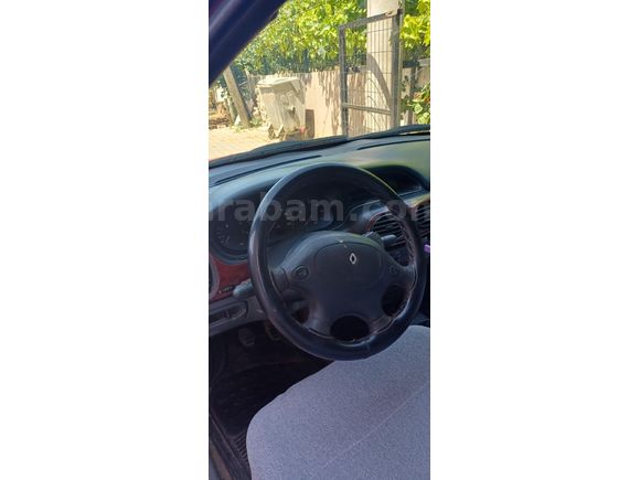 Sahibinden Renault Megane 2.0 RXE 1998 Model