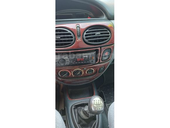 Sahibinden Renault Megane 2.0 RXE 1998 Model
